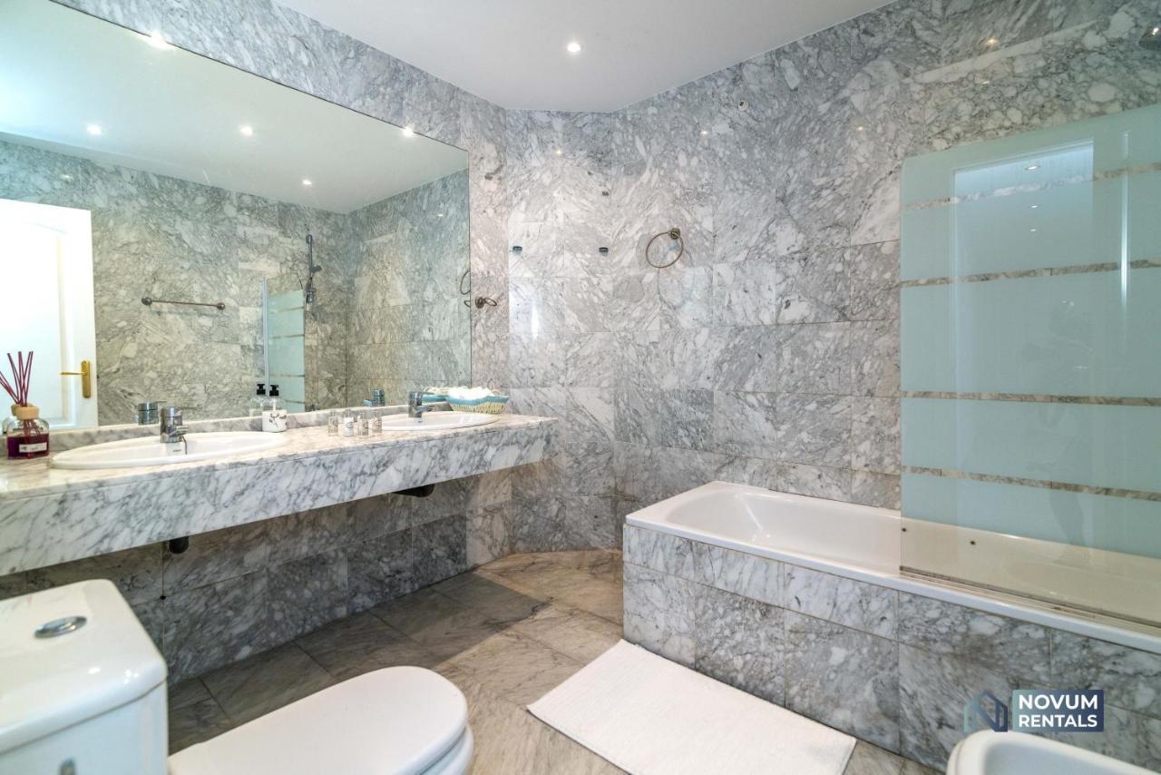 Puerto Banus Finest 2-Bdrm Apt - 50 Metres To Beach Marbella Exteriör bild