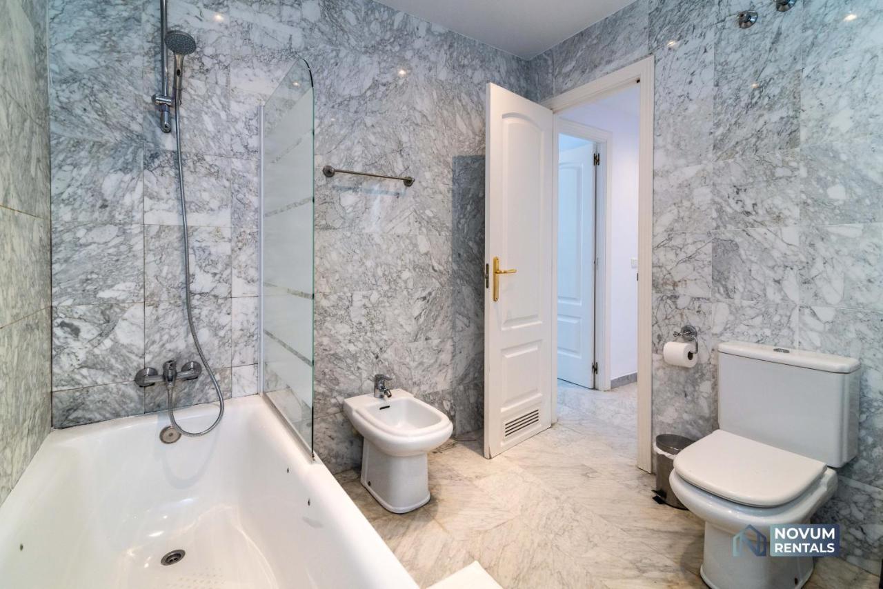 Puerto Banus Finest 2-Bdrm Apt - 50 Metres To Beach Marbella Exteriör bild