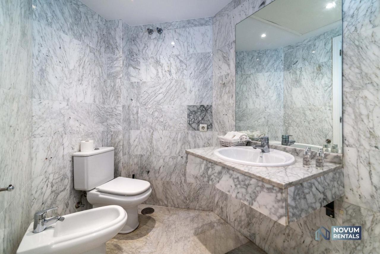 Puerto Banus Finest 2-Bdrm Apt - 50 Metres To Beach Marbella Exteriör bild